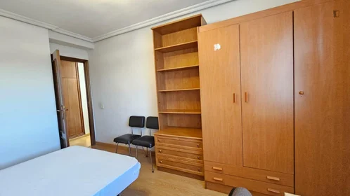 Chambre privée à Calle Tomillar, image 6 de 16