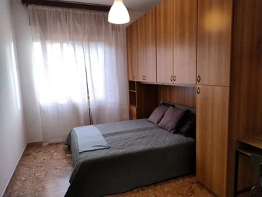 Room for rent with double bed Vicenza