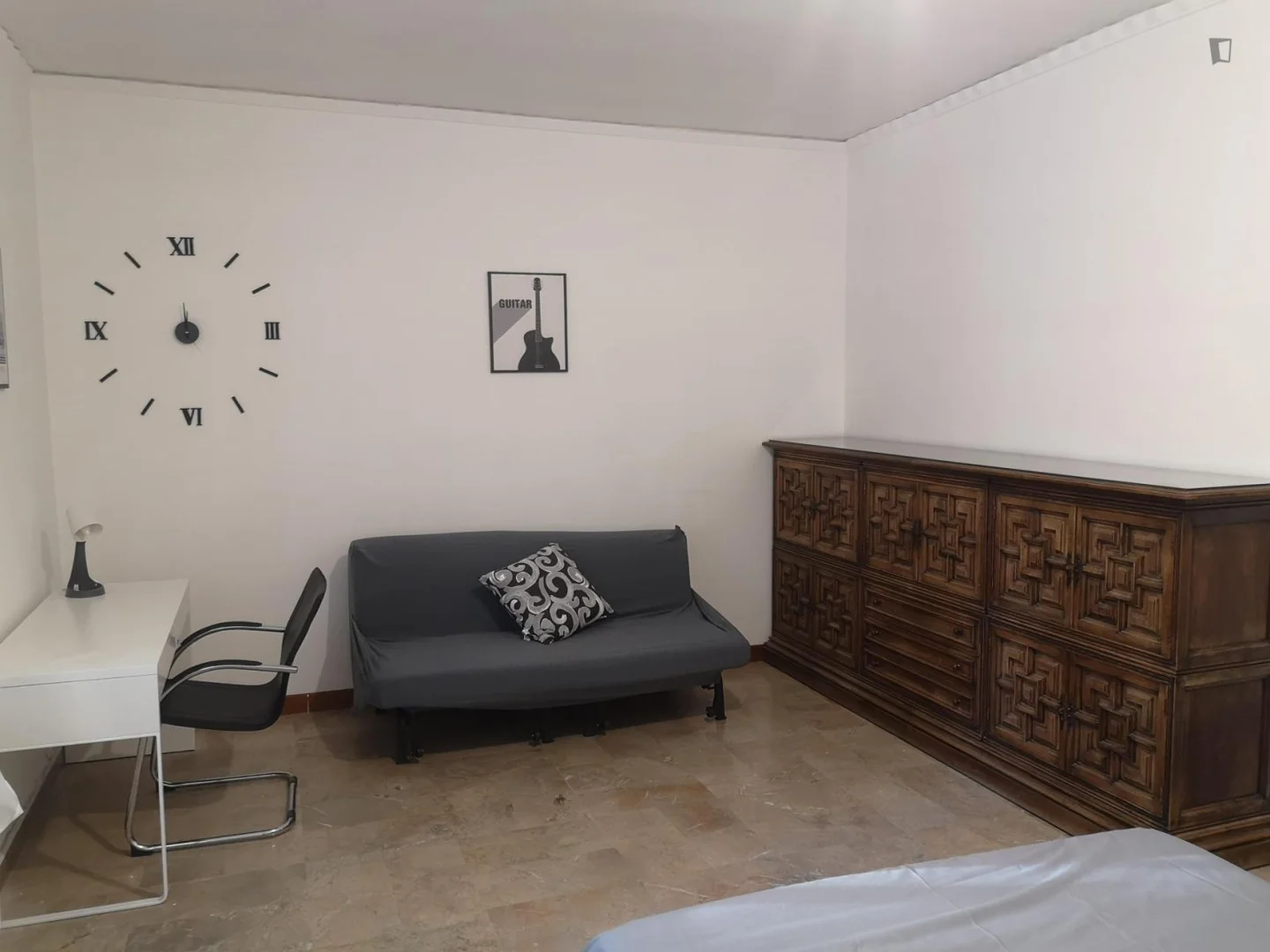Studentenfreundliches Zimmer in  mit modernen Annehmlichkeiten