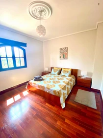 Quarto para alugar ao mês em Leiria