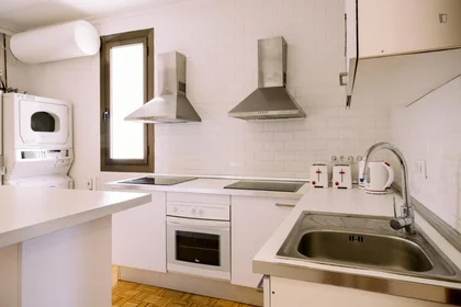 Habitación privada en C/ de Balmes, imagen 14 de 33