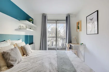 Private room at 78 Av. du Général Leclerc, 92100 Boulogne-Billancourt, France, image 3 of 11