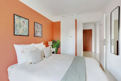 Private room at 78 Av. du Général Leclerc, 92100 Boulogne-Billancourt, France, image 4 of 14