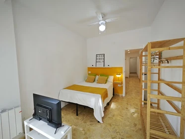 Zimmer mit Doppelbett zu vermieten Cartagena