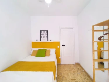 Habitación en alquiler con cama doble Cartagena