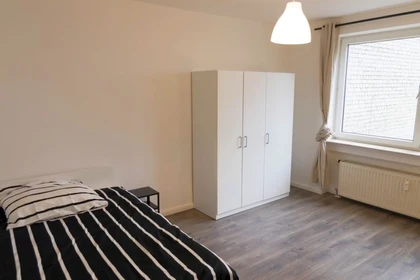 Habitación en alquiler con cama doble Dusseldorf