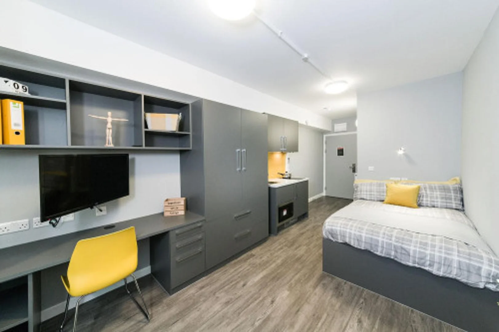 Habitación estudiantil económica con ubicación conveniente en 