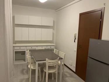 Chambre privée à Via Goffredo Mameli, image 6 de 9