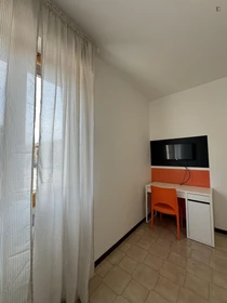 Chambre privée à Via Goffredo Mameli, image 3 de 8
