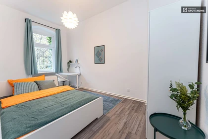 Room for rent with double bed Berlin