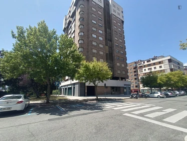 Private room at Calle Alfonso Batallador, image 9 of 9