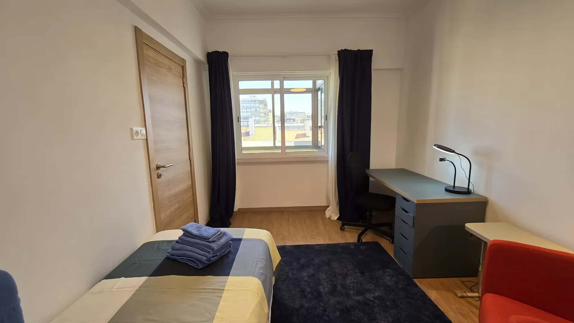 Komfortables und geräumiges Studentenzimmer in 