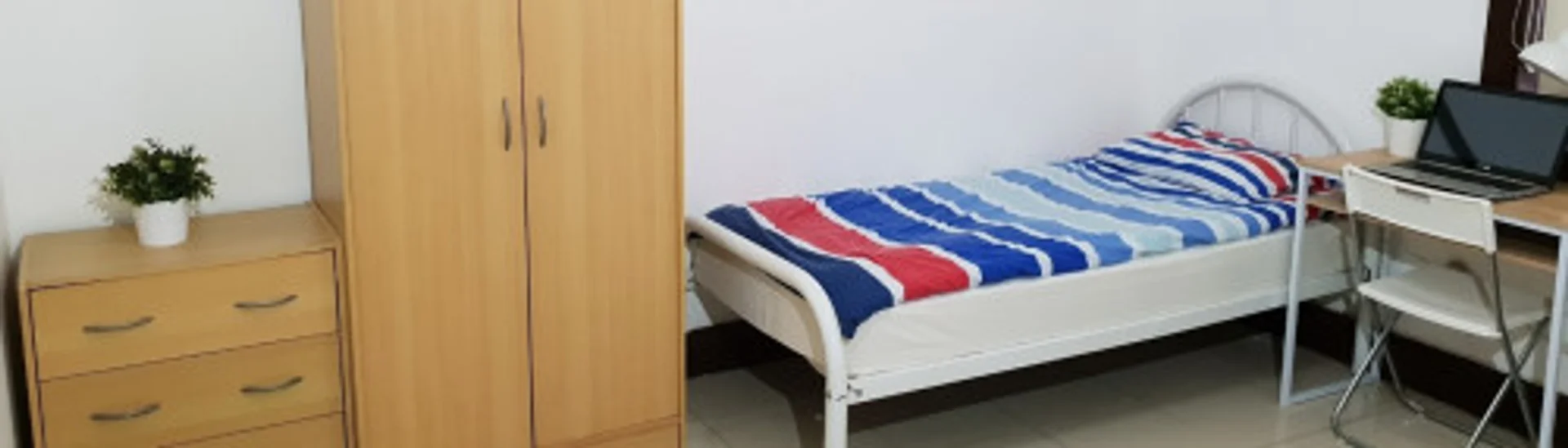 Chambre d'étudiant bon marché à proximité du campus dans 