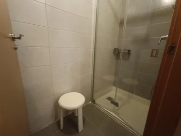 Quarto privado em Av de la Baja Navarra, imagem 10 de 15