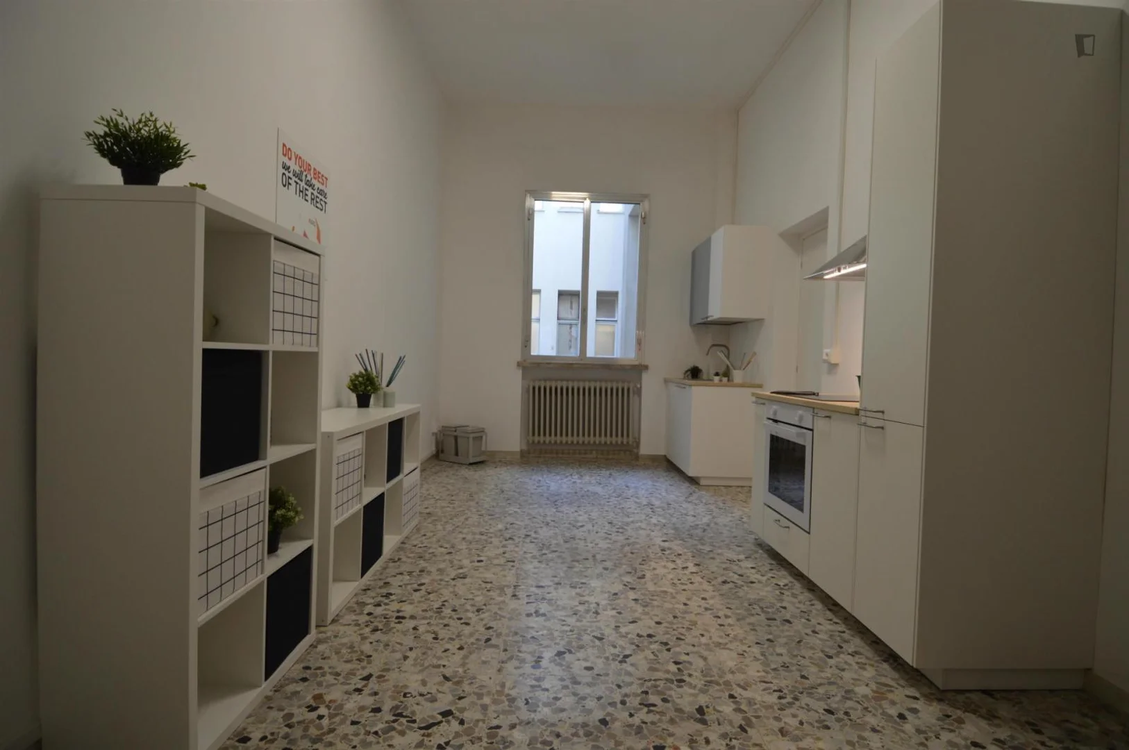 Preisgünstiges Studentenzimmer in günstiger Lage in