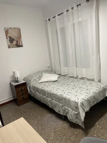 Room for rent in a shared flat in Terrassa