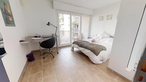 Stanza privata con letto matrimoniale Montpellier