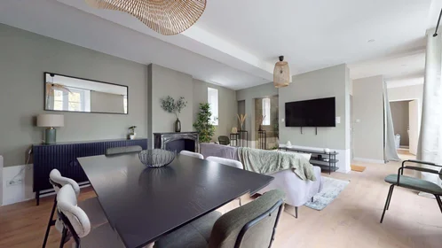 Chambre privée à 25 Av. des Paulines, 63000 Clermont-Ferrand, France, image 13 de 18