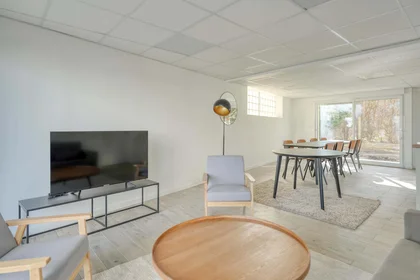 Özel oda konumu 37 Rue du Petit Bois, 94000 Créteil, France, 2 19 görüntüsü