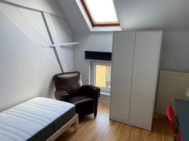 Habitación privada barata en Bruxelles-brussel