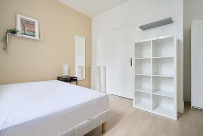 Privatzimmer in der 271 rue d'Estienne d'Orves, bild 35 von 39