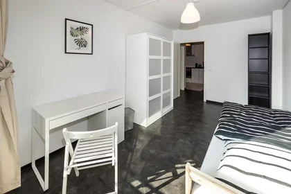 Quarto privado em Weserstraße, Innenstadt I, imagem 2 de 10