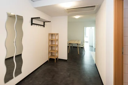 Quarto privado em Weserstraße, Innenstadt I, imagem 9 de 10