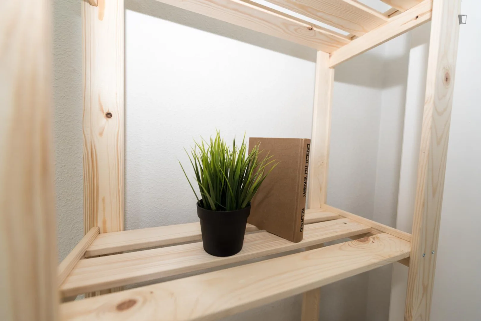 Habitación para estudiantes en  con modernas comodidades