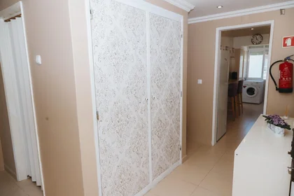 Logement entier à Rua Fernando Santos, image 10 de 28