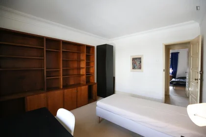 Private room at Avenida São joão de Deus, image 6 of 49