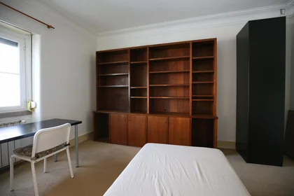 Private room at Avenida São joão de Deus, image 8 of 49