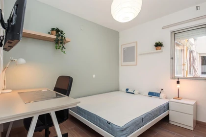 Alquiler de habitación en piso compartido en Reus