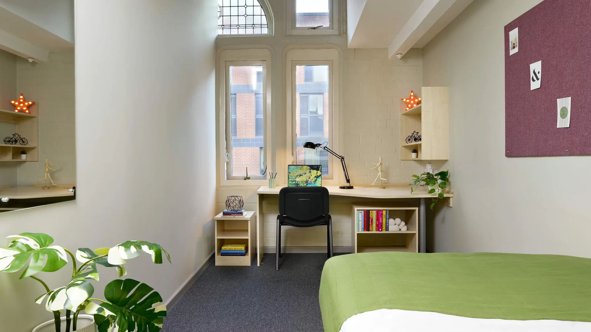 Habitación en apartamento estudiantil en alquiler en , completamente amueblado
