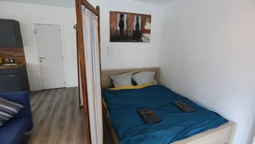 Logement entier à Korte Winkelhaakstraat 2, image 2 de 16