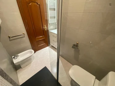 Habitación privada en Avenida del Mediterráneo, imagen 25 de 32