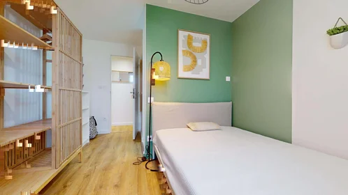Özel oda konumu 12 Rue René Duguay Trouin, 31400 Toulouse, France, 1 21 görüntüsü