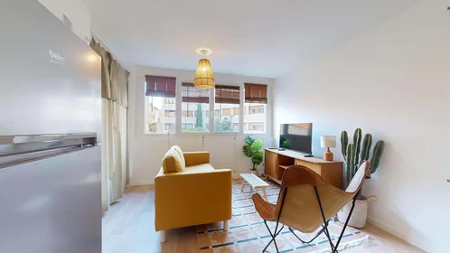 Privatzimmer in der 4 Rue Julia, 13005 Marseille, France, bild 16 von 20