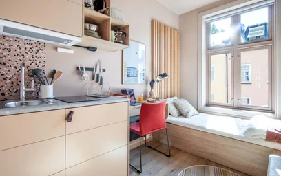 Logement situé dans le centre de {area}