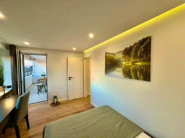 Stanza privata in Eberwurzstraße, 80935 München-Feldmoching-Hasenbergl, Germany, immagine 1 di 10