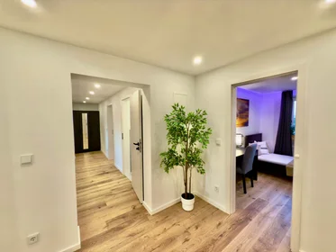 Prywatny pokój Eberwurzstraße, 80935 München-Feldmoching-Hasenbergl, Germany, obraz 8 23