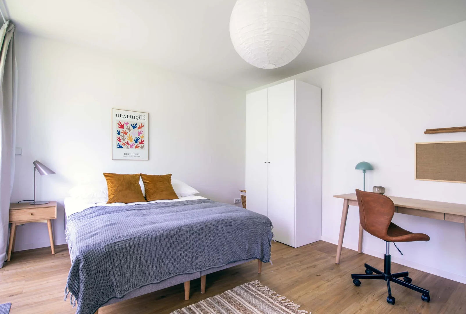 Habitación acogedora para estudiantes disponible en 