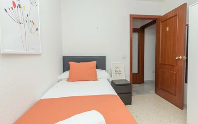 Privatzimmer in der C. Ferrocarril del Puerto, 5, Distrito Centro, 29002 Málaga, España, bild 4 von 12