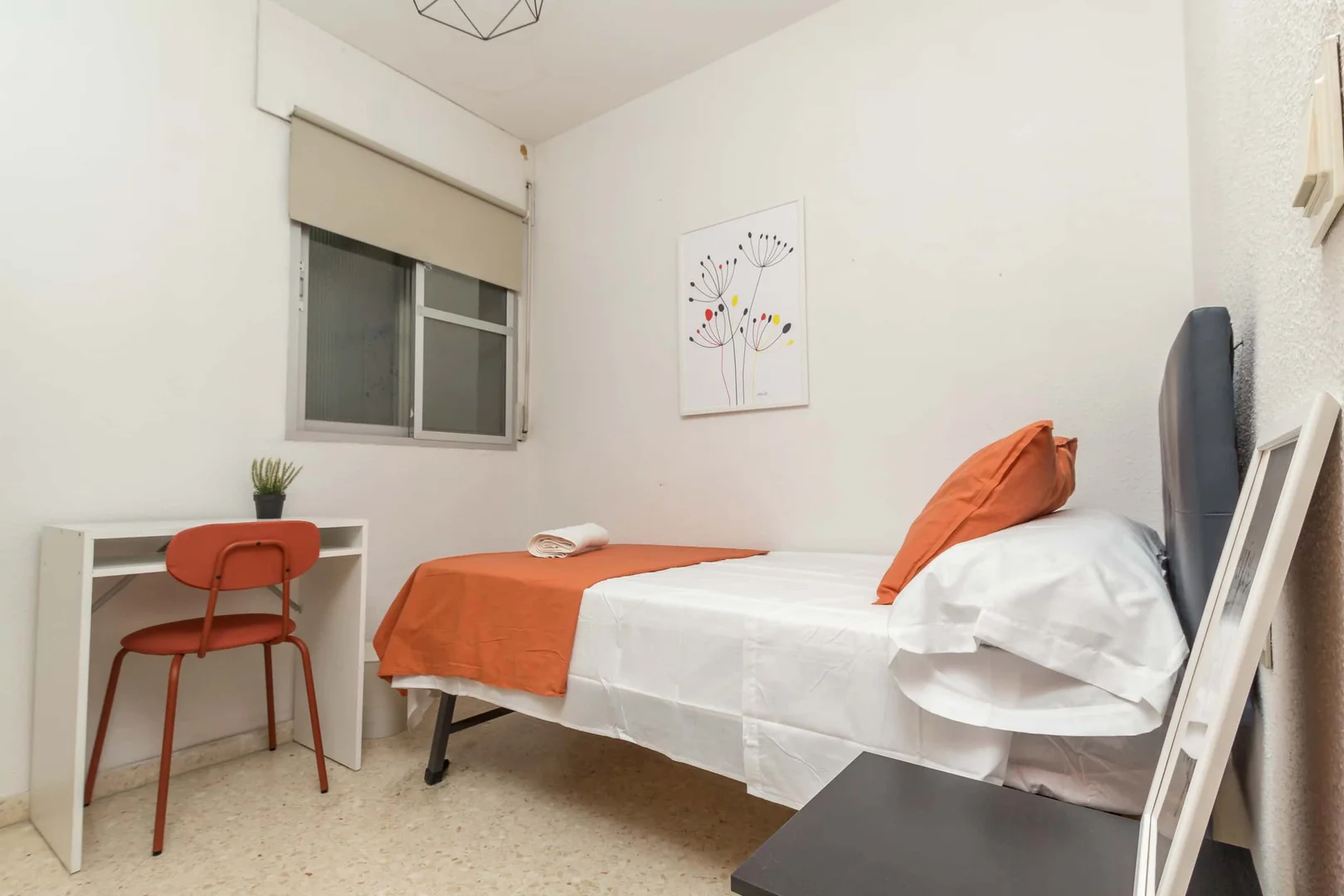 Gemütliches Zimmer für Studenten in 