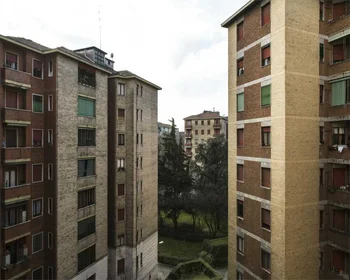 Prywatny pokój Via Salvatore Barzilai, obraz 8 21