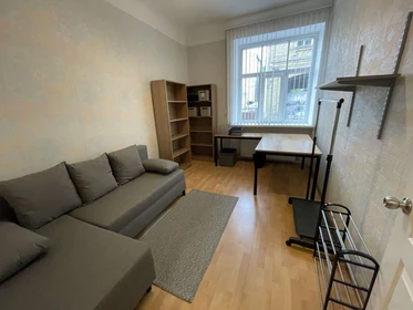 Chambre à louer dans un appartement en colocation à Riga