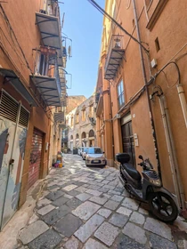 Stanza privata in Tribunali-Kalsa, Palermo, immagine 12 di 22