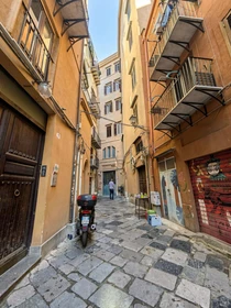 Stanza privata in Tribunali-Kalsa, Palermo, immagine 13 di 22