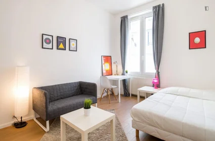 Stanza privata in Rue Villebois Mareuil, immagine 2 di 15