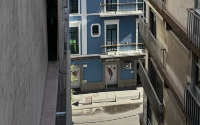Logement entier à C del Gral. Vives 81, image 1 de 15