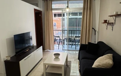 Logement entier à C del Gral. Vives 81, image 4 de 15